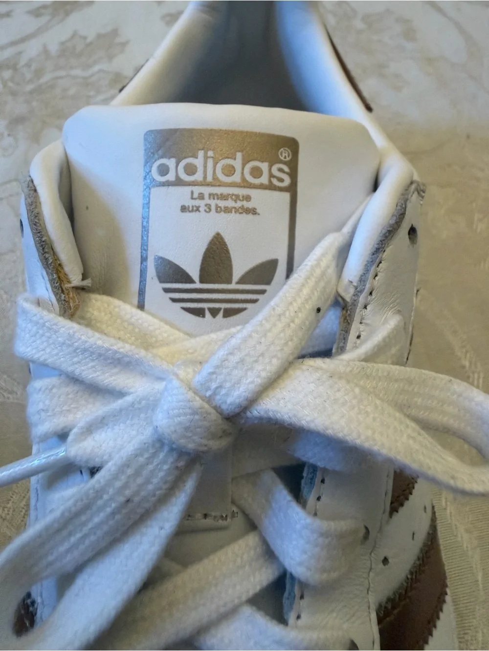 Adidas Women’s Superstar White Gold Metallic Shell-Toe Shoes Retro Size 9 - Picture 10 of 11